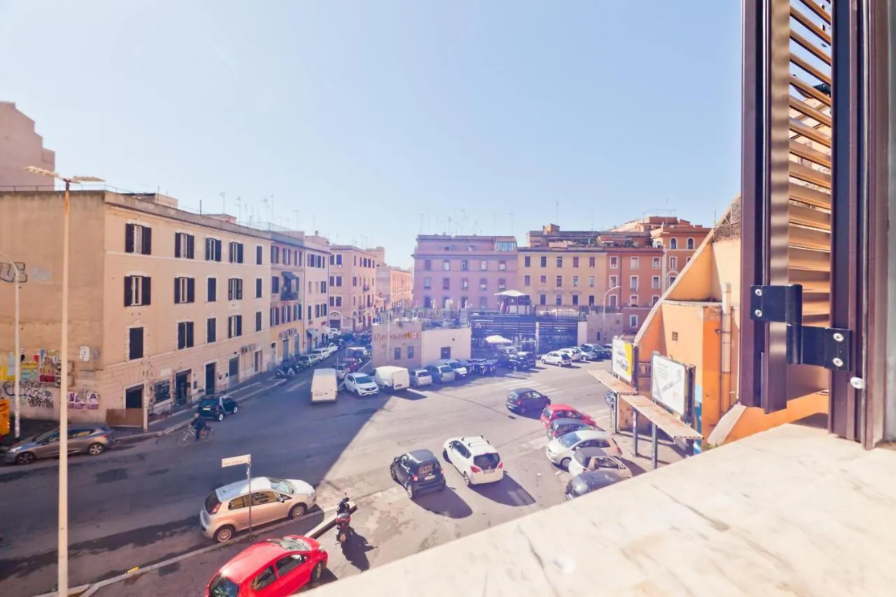 Apartamento Porta Portese Colorful Flat Roma