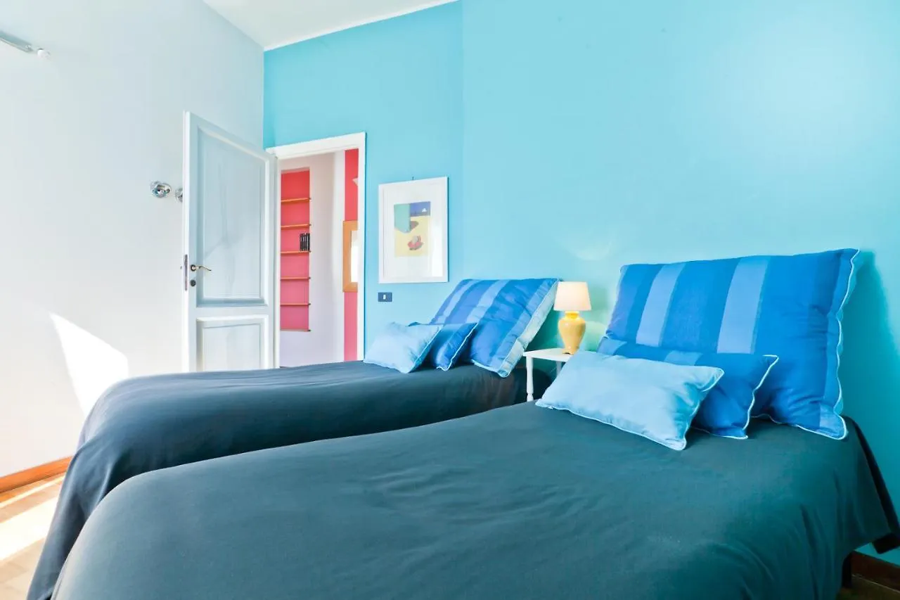 Apartment Porta Portese Colorful Flat Rome Italy